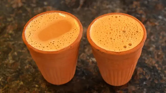 Researchers found that cognitive benefits were most pronounced in study participants who consumed two to three cups of caffeinated coffee or one to two cups of tea daily. Researchers found that cognitive benefits were most pronounced in study participants who consumed two to three cups of caffeinated coffee or one to two cups of tea daily.